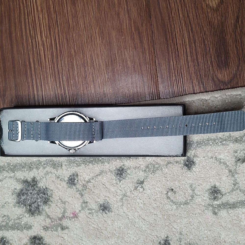 Omax multi function watch - Picture 3 of 4